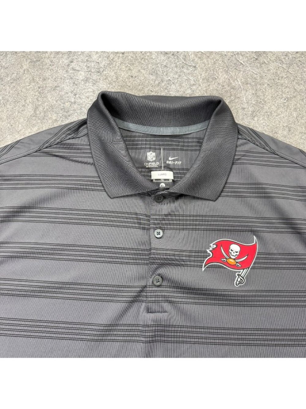 Tampa Bay Buccaneers Nike Performance Polo Shirt Men XL Gray Striped DRI-FIT
